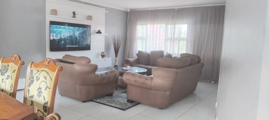 4 Bedroom Property for Sale in Headlands Eastern Cape
